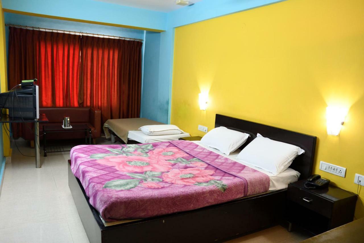 Hotel Ganesh Palace Mysore Eksteriør bilde